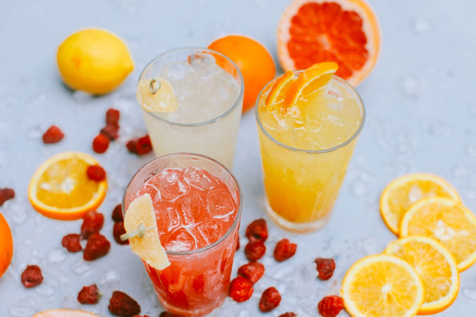 Friday Night Bites: Fuzzy Navel Cocktail